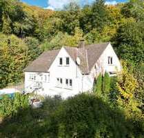 Haus zum Kaufen in Porta Westfalica 335.000,00 € 298 m²