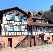 Haus zum Kaufen in Bad Herrenalb 179.000,00 € 142.6 m²