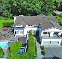 Haus zum Kaufen in Krefeld 2.490.000,00 € 467 m²