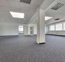 Büro in Neutraubling 2.106,00 € 234 m²