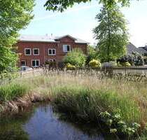 Haus zum Kaufen in Lasbek-Dorf 1.050.000,00 € 705 m²