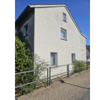 Haus zum Kaufen in Paderborn-Neuenbeken 299.000,00 € 190 m²