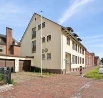 Haus zum Kaufen in Celle 550.000,00 € 360 m²