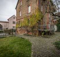 Haus zum Mieten in Wiesbaden 2.999,00 € 220 m²