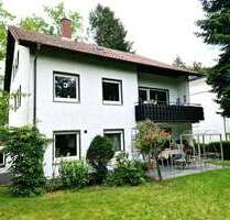 Haus zum Kaufen in Wiesbaden 720.000,00 € 241.8 m²