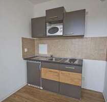 Wohnung zum Mieten in Halle (Saale) 277,00 € 30.72 m²