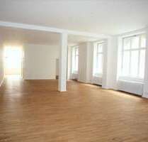 Büro in Berlin 2.961,00 € 141 m²