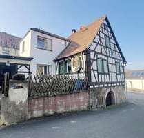 Haus zum Kaufen in Klingenmünster 154.900,00 € 276.94 m²