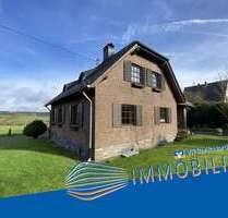 Haus zum Kaufen in Hellenthal 325.000,00 € 164.99 m²