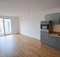 Wohnung zum Mieten in Berlin 1.151,05 € 77.2 m²