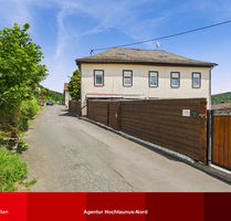 Haus zum Kaufen in Weilrod 365.000,00 € 245 m²