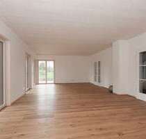 Haus zum Mieten in Seeshaupt 3.900,00 € 243.86 m²