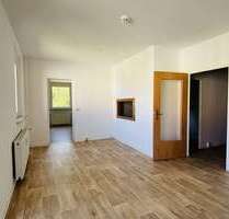Wohnung zum Mieten in Suhl 300,00 € 58.3 m²