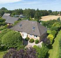 Haus zum Kaufen in Heiligenstedtenerkamp 695.000,00 € 173 m²