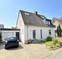 Haus zum Kaufen in Moers 399.000,00 € 174 m²
