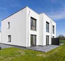 Haus zum Kaufen in PetershagenEggersdorf 569.000,00 € 124.26 m² - Petershagen/Eggersdorf
