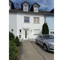 Haus zum Kaufen in Mühlheim am Main (Lämmerspiel) 675.000,00 € 145 m²