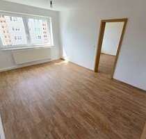 Wohnung zum Mieten in Gera 305,38 € 48.86 m²