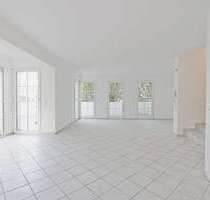 Haus zum Mieten in Hofheim 2.500,00 € 170 m²