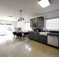 Haus zum Kaufen in Schwalbach am Taunus 729.000,00 € 124 m²