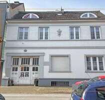 Haus zum Kaufen in Krefeld 250.000,00 € 316 m²
