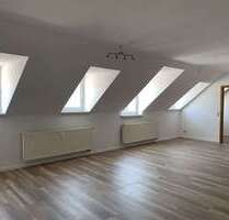 Wohnung zum Mieten in Crimmitschau 377,00 € 62.83 m²
