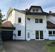 Haus zum Mieten in Bergisch Gladbach 2.330,00 € 212 m²