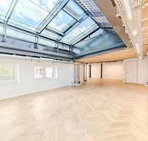 Büro in Berlin 7.950,00 € 305.77 m²
