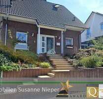 Haus zum Kaufen in Solingen 660.000,00 € 117.31 m²