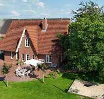 Haus zum Mieten in Hollern-Twielenfleth 3.000,00 € 210 m²