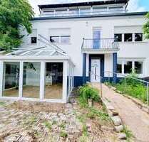Haus zum Kaufen in Lisdorf 295.000,00 € 325 m²