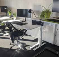 Büro in Kösching 125,00 € 8 m² - 125,00 EUR Kaltmiete, ca.  8,00 m² in Kösching (PLZ: 85092)