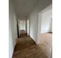 Wohnung zum Mieten in Oschatz 430,00 € 70.36 m²