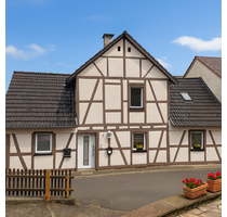 Haus zum Kaufen in Großenlüder 159.000,00 € 104 m²