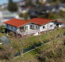 Haus zum Kaufen in Seeheim-Jugenheim 1.150.000,00 € 274 m²