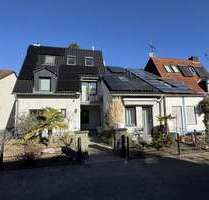 Haus zum Kaufen in Mannheim Rheinau 720.000,00 € 180 m² - Mannheim / Rheinau