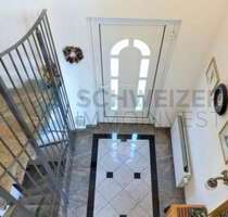 Haus zum Mieten in Baden-Baden 2.650,00 € 191 m²