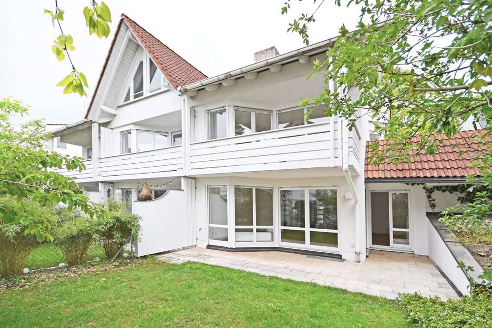 Haus zum Mieten in München 2.390,00 € 145 m²