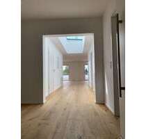 Wohnung zum Mieten in Traunreut 1.580,00 € 190.14 m²