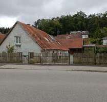 Haus zum Kaufen in Buch am Erlbach 240.000,00 € 100 m²