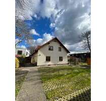 Haus zum Kaufen in Berlin 670.000,00 € 140 m²