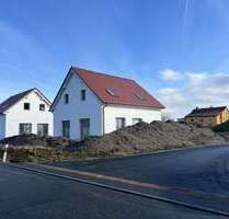 Haus zum Mieten in Dürrröhrsdorf-Dittersbach 1.700,00 € 128.48 m²