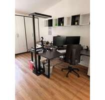 Büro in Hamburg 500,00 € 15 m² - 500,00 EUR Kaltmiete, ca.  15,00 m² in Hamburg (PLZ: 22041)