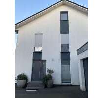 Haus zum Kaufen in Weilerswist 650.000,00 € 168.5 m²