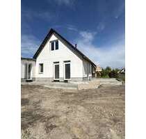 Haus zum Mieten in Eberswalde Clara-Zetkin-Siedlung 1.290,00 € 92.18 m² - Eberswalde / Clara-Zetkin-Siedlung