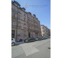 Haus zum Kaufen in Nürnberg 2.400.000,00 € 1206.54 m²