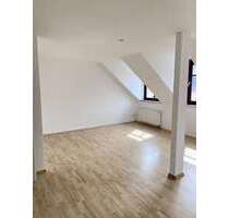 Wohnung zum Mieten in Chemnitz 300,00 € 76 m²