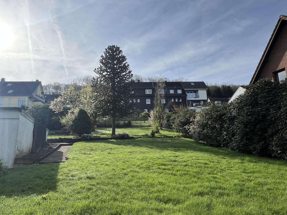 Grundstück zu verkaufen in Wuppertal 182.000,00 € 465 m²