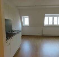 Wohnung zum Mieten in Plauen 210,00 € 28 m²