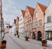 Einzelhandel in Lüneburg 2.360,00 € 110 m²